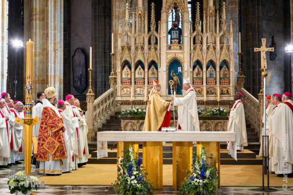 Pallotini na inauguraci arcibiskupa Stanislava Přibyla CSsR