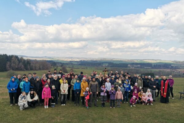 Farní křížová cesta