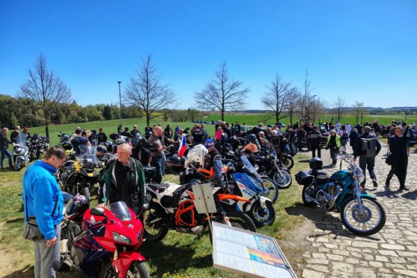 Motorkáři na Zelené hoře